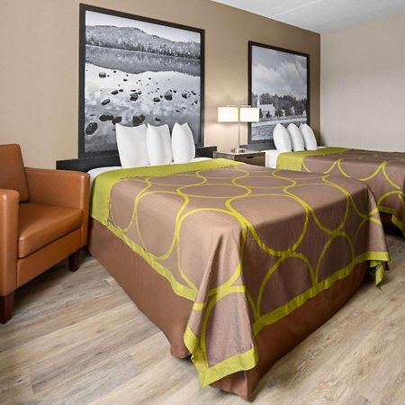 Super 8 By Wyndham Henrietta/Rochester Area Luaran gambar