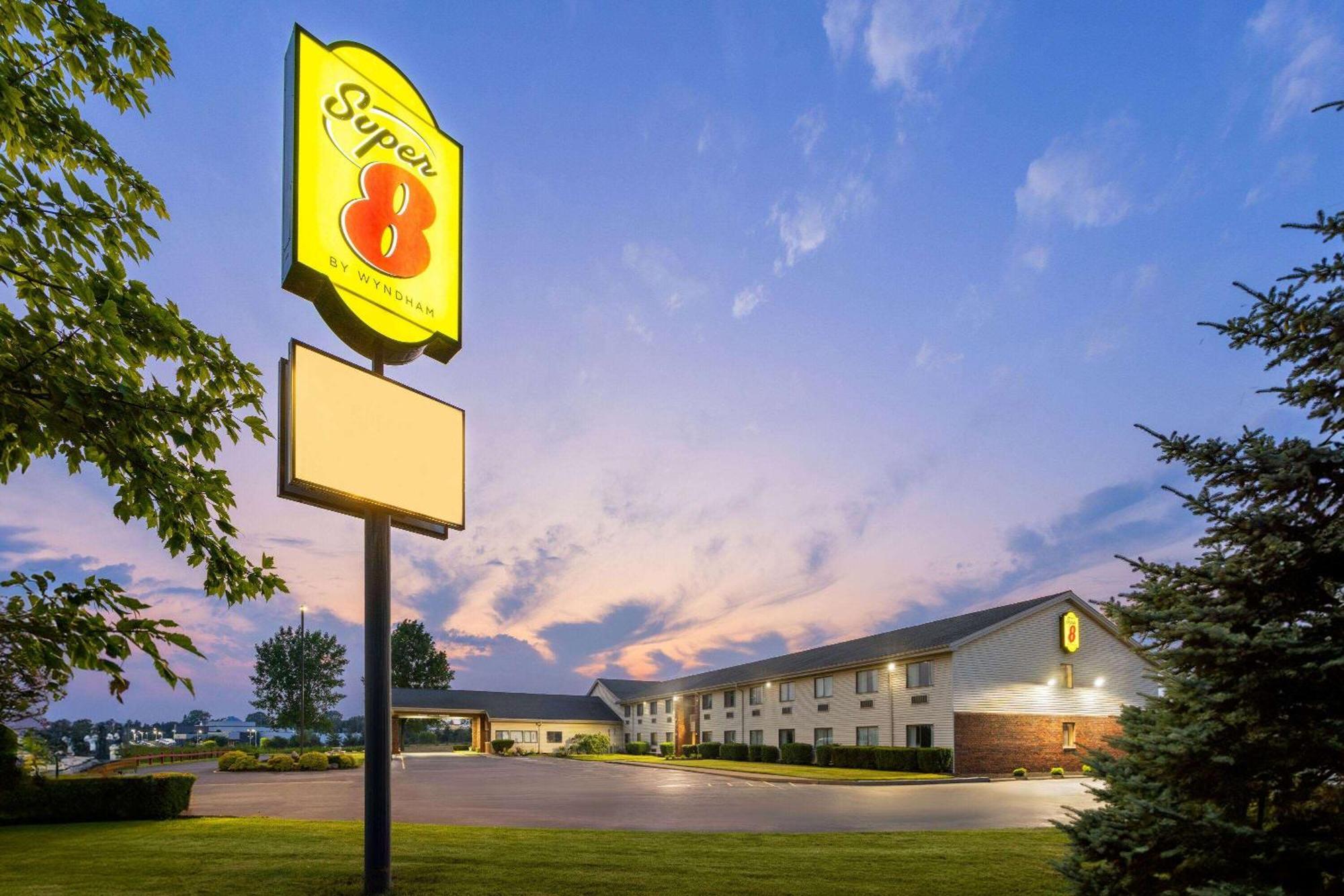 Super 8 By Wyndham Henrietta/Rochester Area Luaran gambar